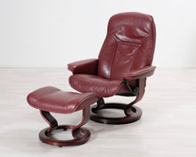Ladda upp bild till gallerivisning, Nahkainen nojatuoli ja rahi viininpunainen