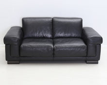 Lataa kuva Galleria-katseluun, Natuzzi 2-istuttava nahkasohva musta