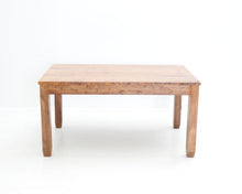 Ladda upp bild till gallerivisning, Käsintehty puinen ruokapöytä