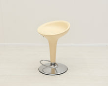 Lataa kuva Galleria-katseluun, Magis Bombo Barstool