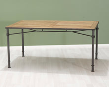 Lataa kuva Galleria-katseluun, Puinen pöytä metallijaloilla