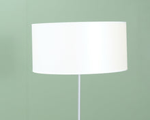 Lataa kuva Galleria-katseluun, Valaisin MK Oy lattiavalaisin 171 cm