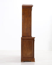 Lataa kuva Galleria-katseluun, Antiikkinen vitriinikaappi ruskea