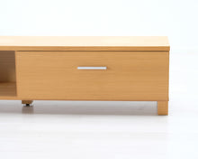 Load image into Gallery viewer, TV-taso tammivaneeria