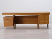 Lataa kuva Galleria-katseluun, Tamminen kirjoituspöytä