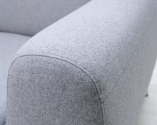 Lataa kuva Galleria-katseluun, BoConcept Madison 2-istuttava sohva harmaa