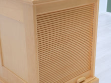 Load image into Gallery viewer, Boknäs rulokaappi matala tammi