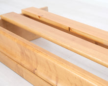 Load image into Gallery viewer, Boknäs Mappi alasokkeli S39 keskiruskea