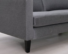 Lataa kuva Galleria-katseluun, Furninova 2-istuttava kangassohva harmaa