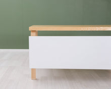 Load image into Gallery viewer, Artek työpöytä 70 x 150 cm koivu / valkoinen