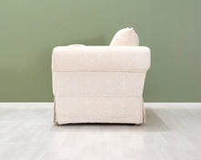 Lataa kuva Galleria-katseluun, 2-istuttava kangassohva beige