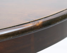 Lataa kuva Galleria-katseluun, Pyöreä pöytä pilarijalalla