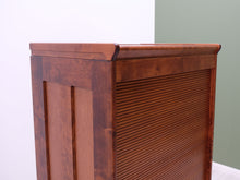 Lataa kuva Galleria-katseluun, Boknäs rulokaappi korkea keskiruskea