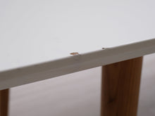 Load image into Gallery viewer, Asko Elise ruokapöytä valkoinen