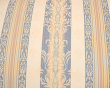 Lataa kuva Galleria-katseluun, 3-istuttava kangassohva