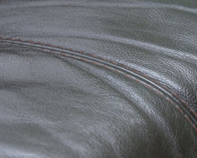Ladda upp bild till gallerivisning, Violino 2-istuttava nahkasohva tummanruskea
