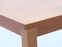 Lataa kuva Galleria-katseluun, Tanskalainen tiikkisivupöytä