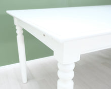 Lataa kuva Galleria-katseluun, Hampton ruokapöytä