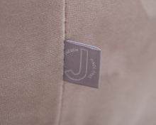 Lataa kuva Galleria-katseluun, Jotex Austin sohva ja Coconino rahi beige