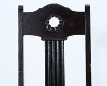 Lataa kuva Galleria-katseluun, Ruokatuoli nahkaistuimella