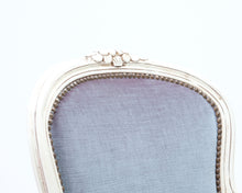 Load image into Gallery viewer, Rokokootyylinen tuoli