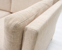 Ladda upp bild till gallerivisning, HT Collection 4-istuttava kulmasohva beige