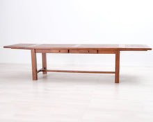 Lataa kuva Galleria-katseluun, Isku ruokapöytä vetolaatikoilla