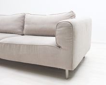 Lataa kuva Galleria-katseluun, BoConcept Arco 3-istuttava kangassohva vaaleanharmaa
