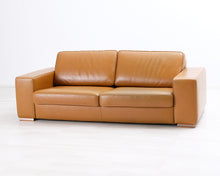 Load image into Gallery viewer, Natuzzi 3-istuttava nahkasohva ruskea