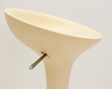 Lataa kuva Galleria-katseluun, Magis Bombo Barstool