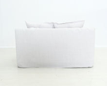 Ladda upp bild till gallerivisning, Decotique Le Grand Air Loveseat Linen vaaleanharmaa