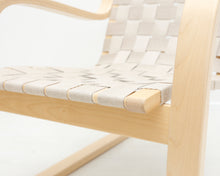 Ladda upp bild till gallerivisning, Artek 406, vaalea