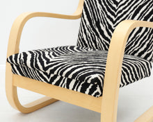 Ladda upp bild till gallerivisning, Artek 401 nojatuoli zebra