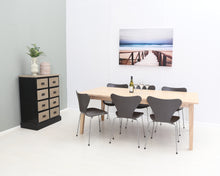 Lataa kuva Galleria-katseluun, Fritz Hansen Series 7 Seiska tuoli