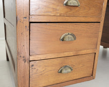 Lataa kuva Galleria-katseluun, Burmalainen antiikki kirjoituspöytä