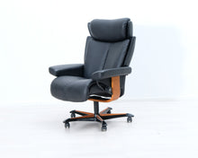 Lataa kuva Galleria-katseluun, Ekornes Stressless Magic Office työtuoli musta