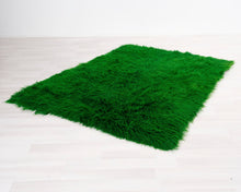 Load image into Gallery viewer, Vihreä lankamatto 170 x 220 cm