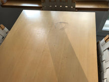 Lataa kuva Galleria-katseluun, Artek ruokapöytä holkkijaloilla
