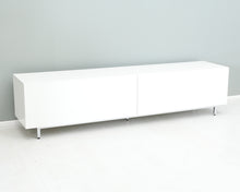 Lataa kuva Galleria-katseluun, BoConcept tv-taso
