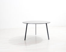 Lataa kuva Galleria-katseluun, Mio Element soffbord ø 90 cm musta
