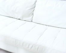 Lataa kuva Galleria-katseluun, Natuzzi 3-istuttava nahkasohva valkoinen
