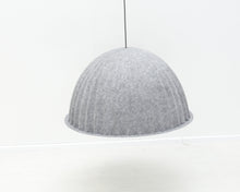 Lataa kuva Galleria-katseluun, Muuto Under the Bell kattovalaisin ø 82cm
