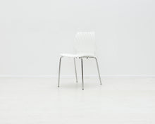 Load image into Gallery viewer, Metalmobil Uni kromijaloilla
