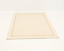 Lataa kuva Galleria-katseluun, Beige matto 140x200 cm
