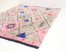 Lataa kuva Galleria-katseluun, Matot - Layered - Law of balance shaggy rug - 1100
