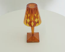 Lataa kuva Galleria-katseluun, Kartell Battery valaisin
