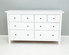 Lataa kuva Galleria-katseluun, Ikea Hemnes lipasto
