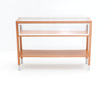 Lataa kuva Galleria-katseluun, Calligaris vitriini
