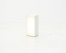 Load image into Gallery viewer, Artekin Bright White-valaisin
