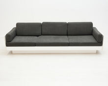 Ladda upp bild till gallerivisning, Artek 556 sohva
